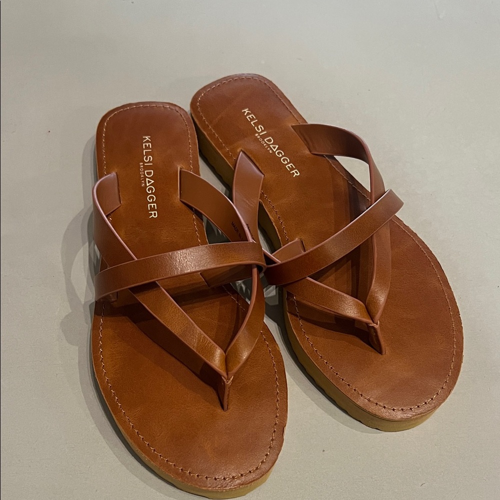 Kelsi Dagger Tan Leather Sandals
